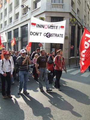 Picture of the Paris demo on March 15th 2007